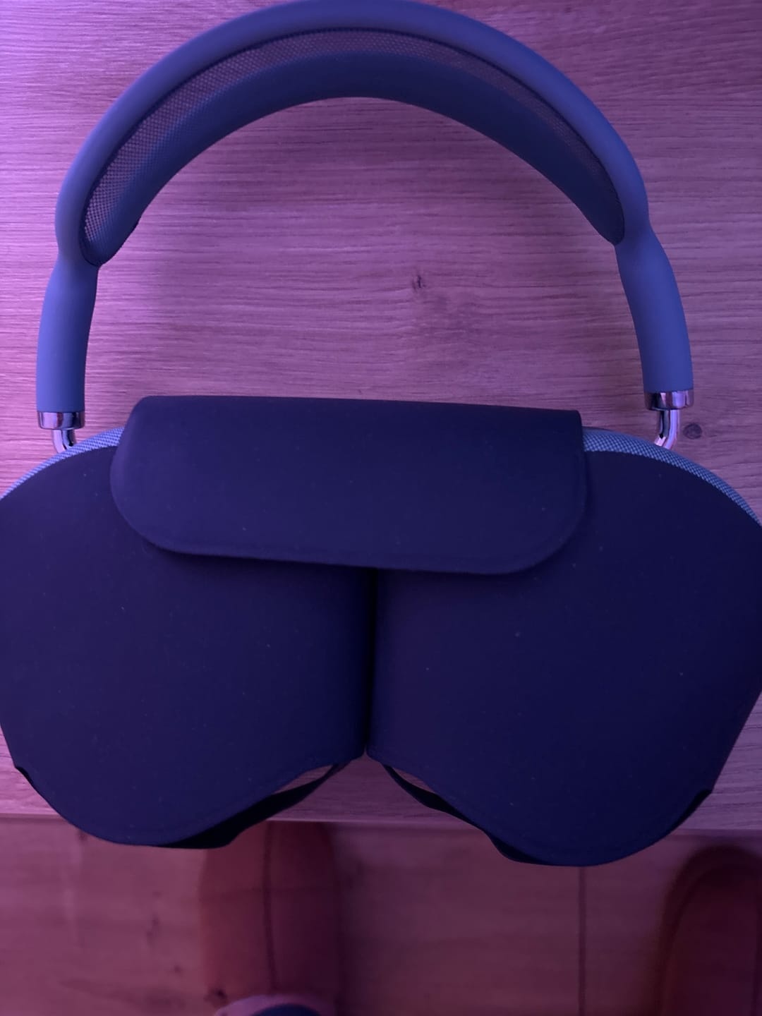 Customer photo review of MAX Over-Ear ANC