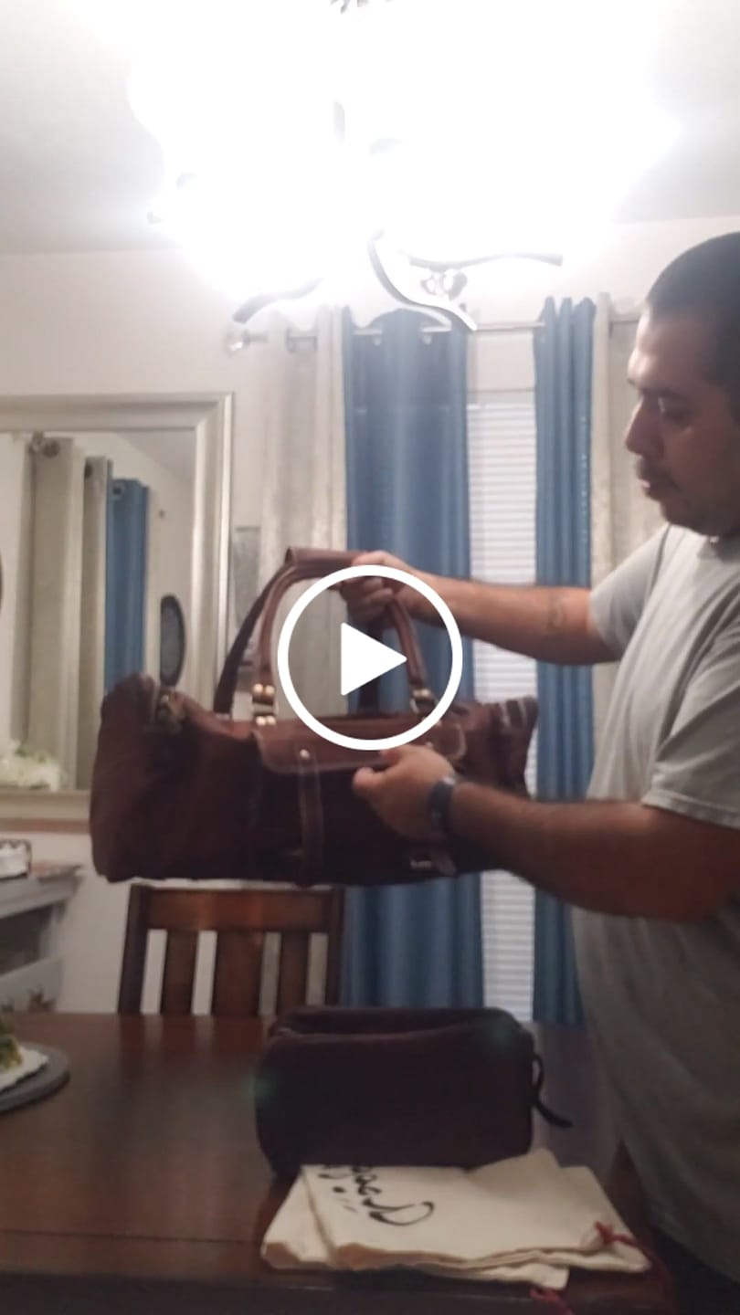 Customer video review of BOGO: Traveler Weekender Duffle Bag + FREE Toiletry Bag