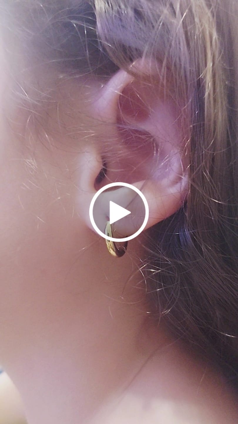 Customer video review of Bracelete Romano Zircônia Banhado em Ouro 18K