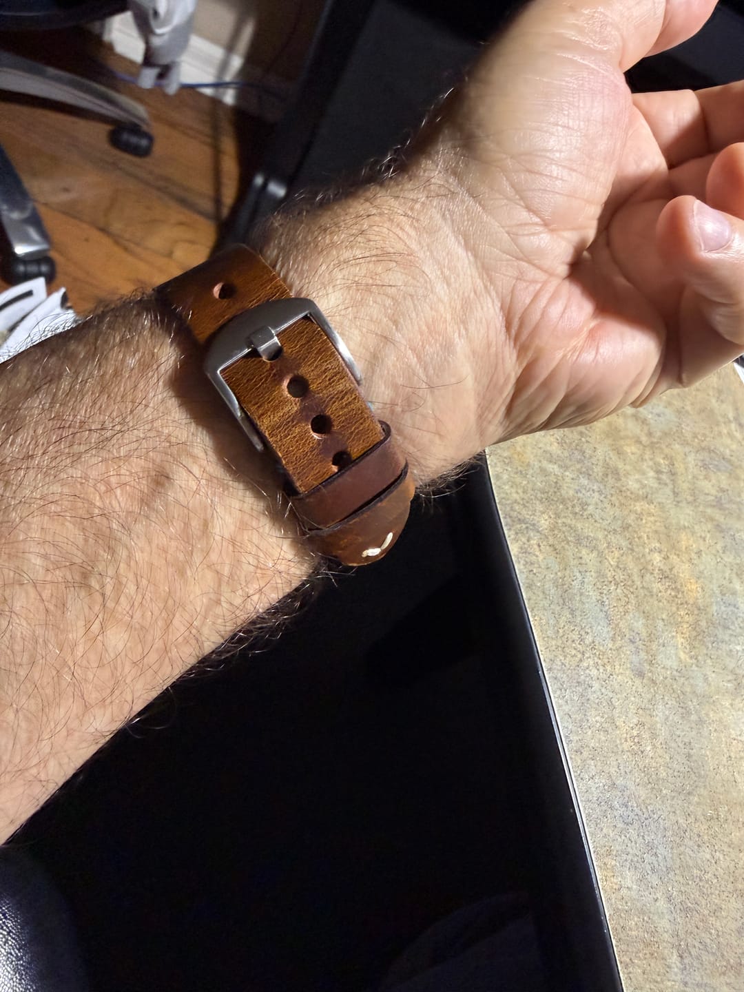 Customer photo review of The Maverick Italian Leather Apple Watch Band - Bordeaux Brown