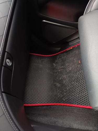 Customer photo review of Auto Fußmatten nach Maß - Komplettset