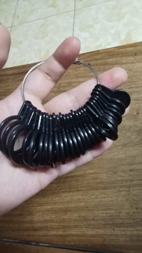 Customer photo review of B&CO Ring Sizer