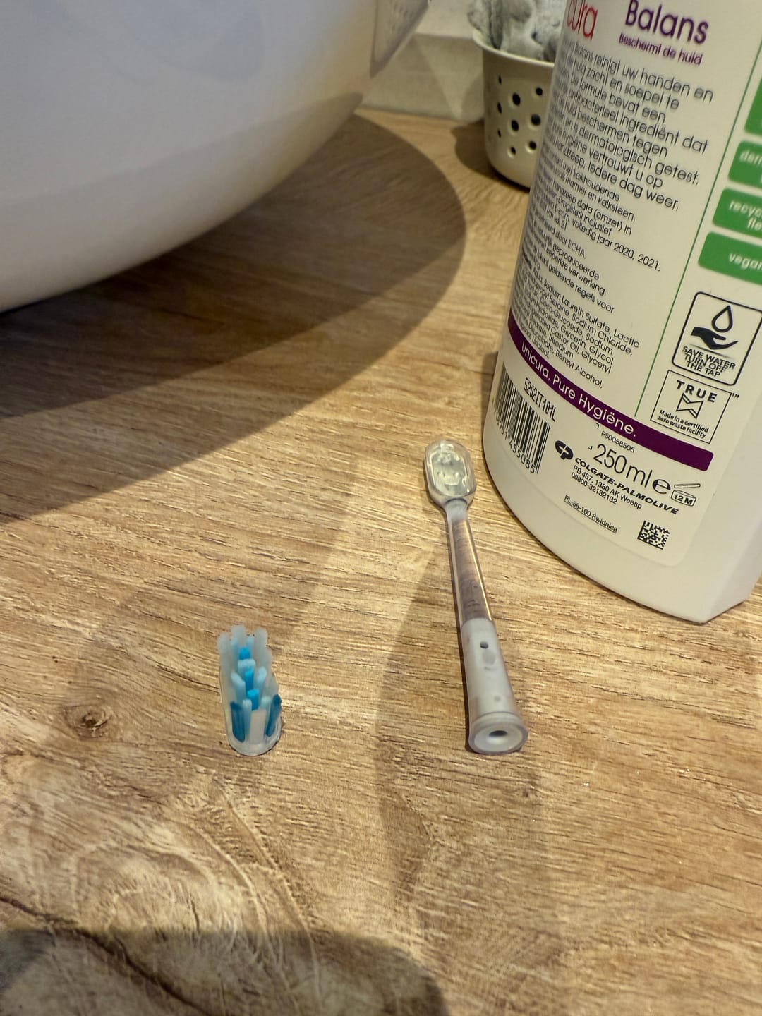 Customer photo review of Laifen Wave Toothbrush Heads