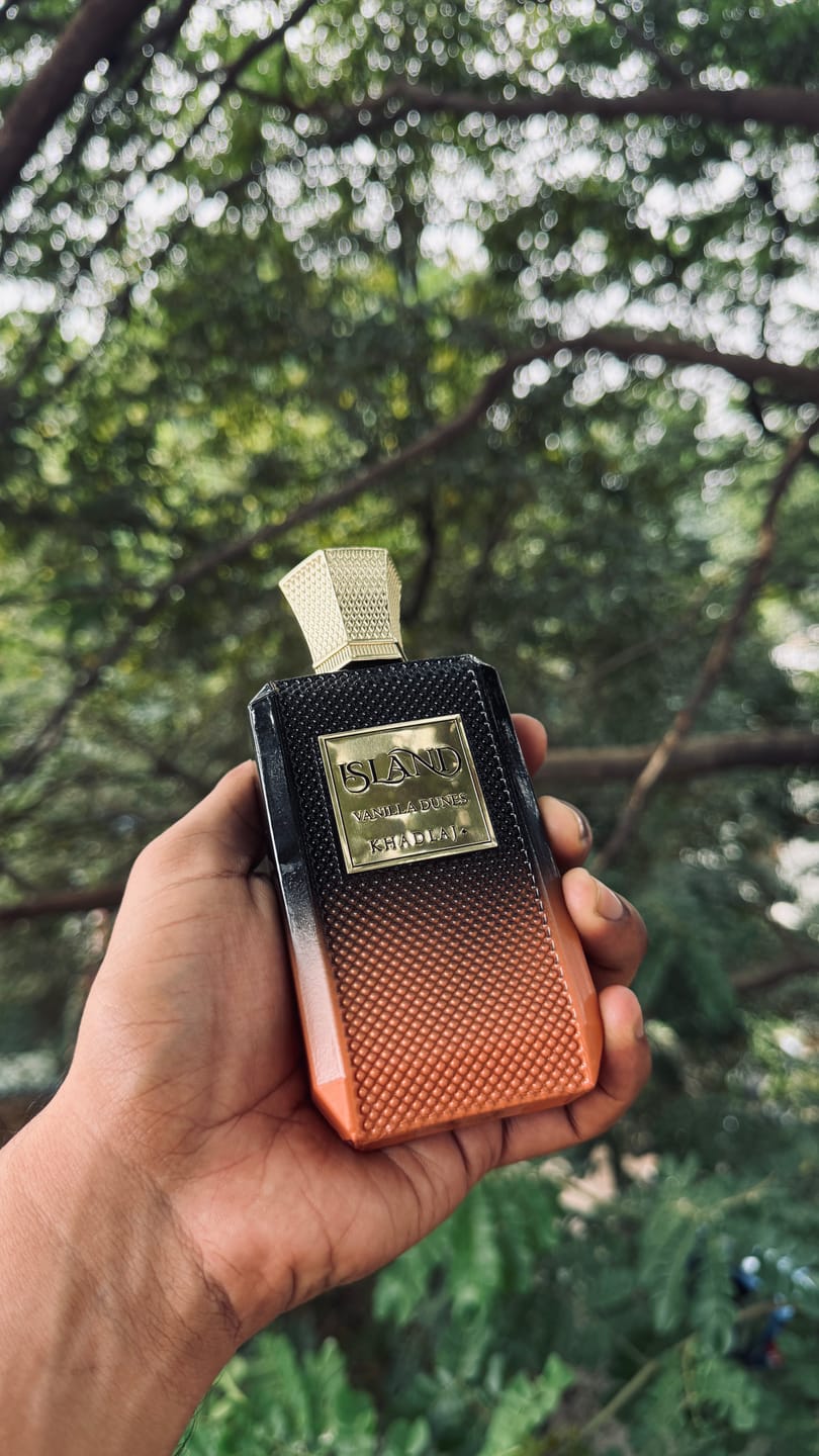 Customer photo review of Khadlaj Island Vanilla Dunes Extrait De Parfum For Unisex