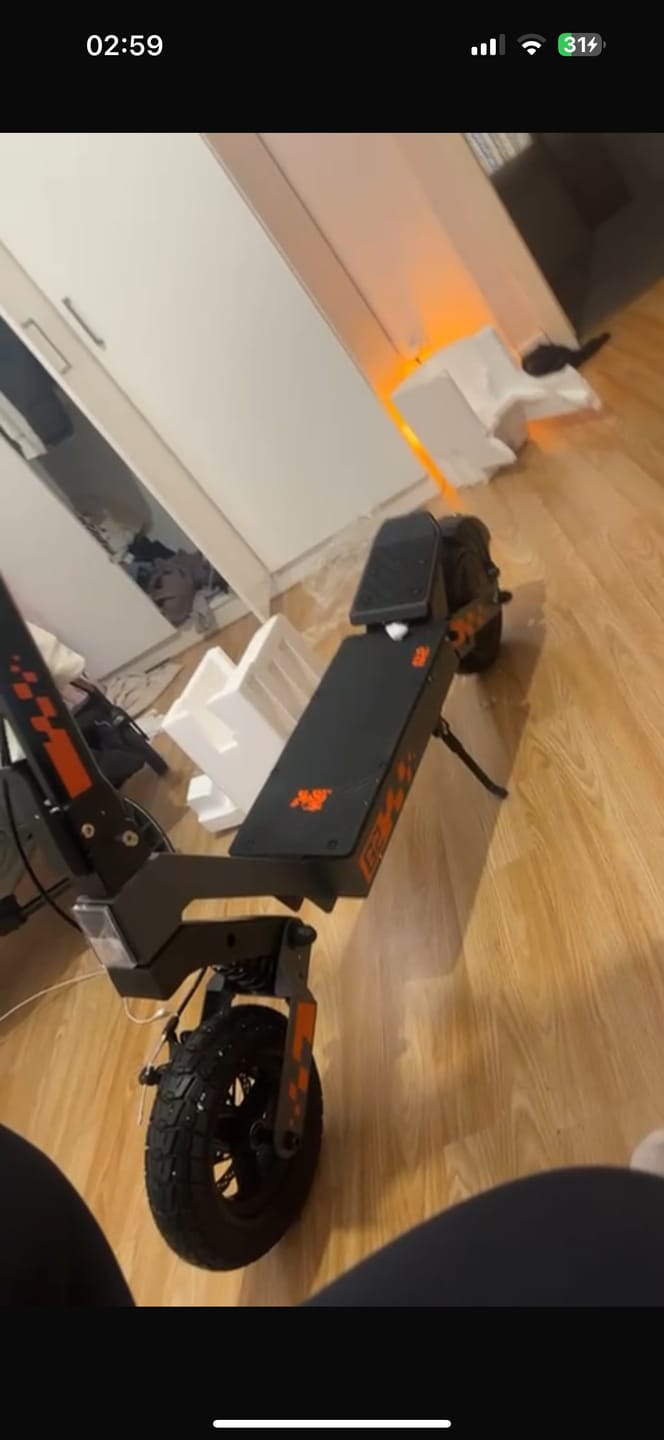Customer photo review of KuKirin (Kugoo) G2 Electric Scooter (2025 Upgrade)