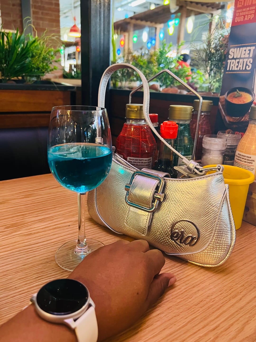Customer photo review of Silver Lily Shoulder Bag