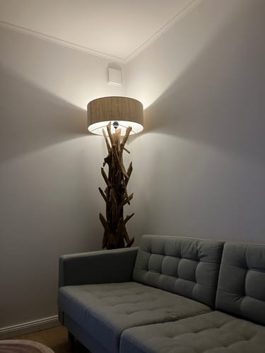 Customer photo review of Stehlampe Teakholz BLUMA  | Höhe 180 cm | inkl. Lampenschirm