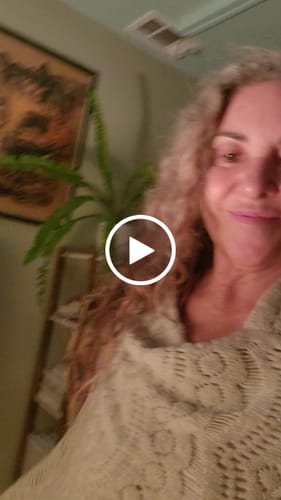 Customer video review of Scallop Lace Knit Poncho