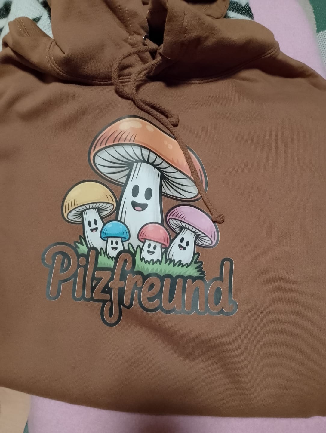 Customer photo review of Pilzfreund | Hoodie