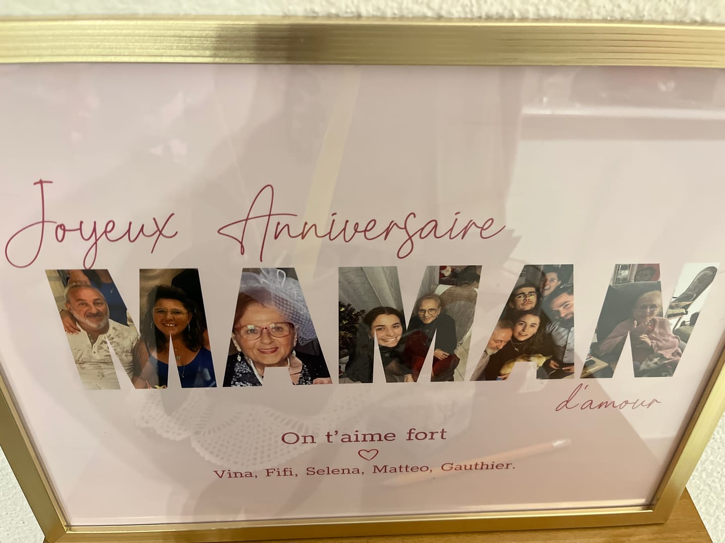 Customer photo review of Joyeux Anniversaire Maman - Affiche Personnalisée
