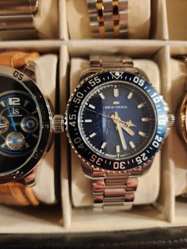 Customer photo review of Ocean Series 200M Dive Watch 44mm