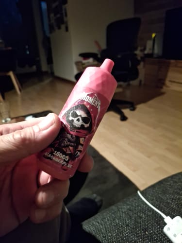 Customer photo review of IMoment - Devil 15000 - Puff Jetable / Vape Disposable 5% Nicotine