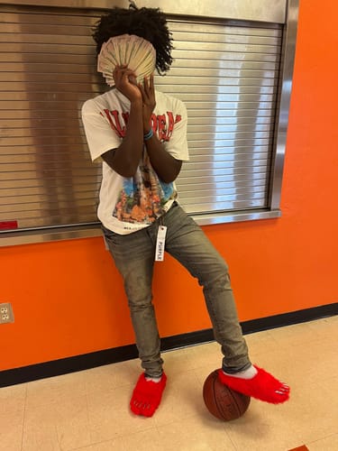 Customer photo review of Vale Forever Heaven Tee Cream