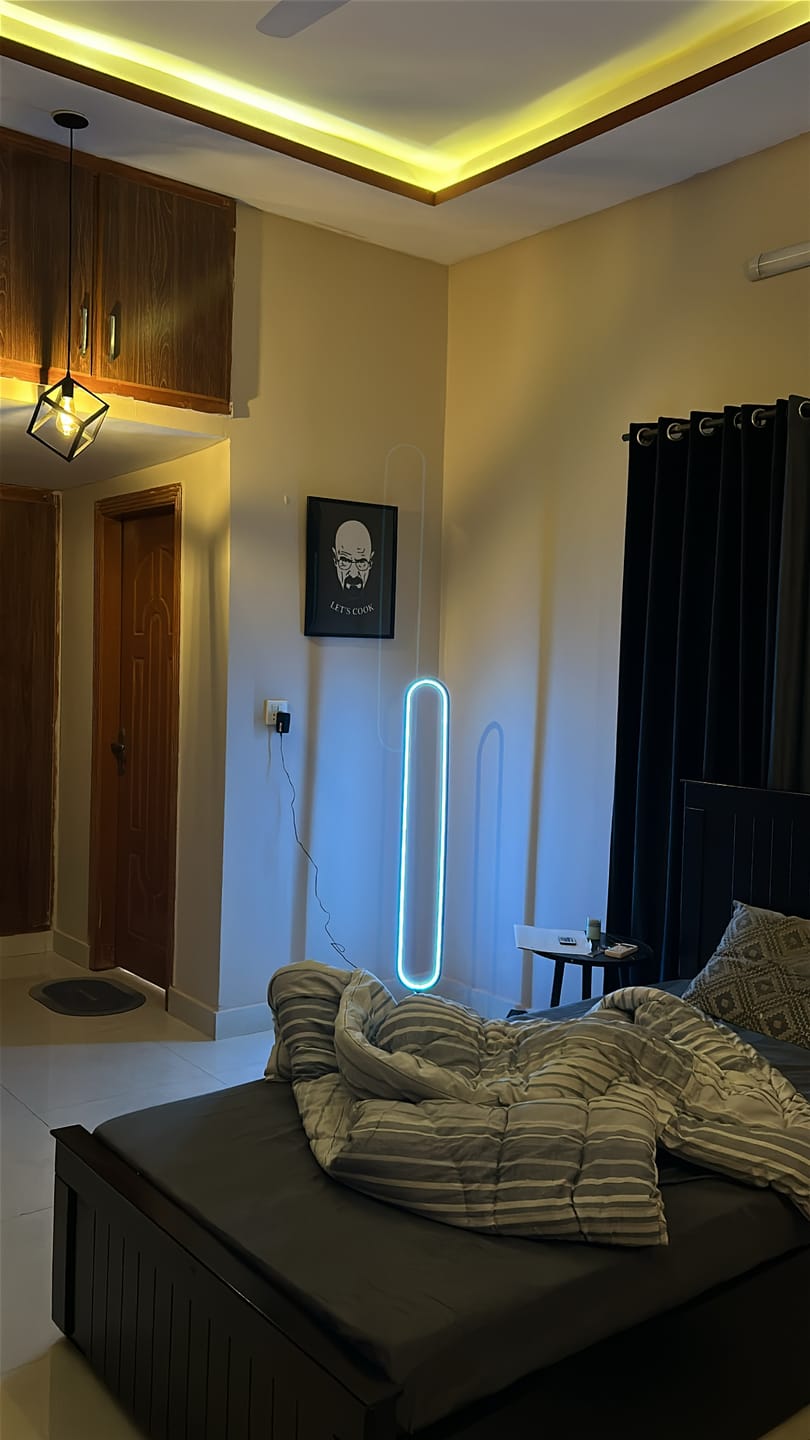 Customer photo review of RGB HOLLOW FLOOR LAMP