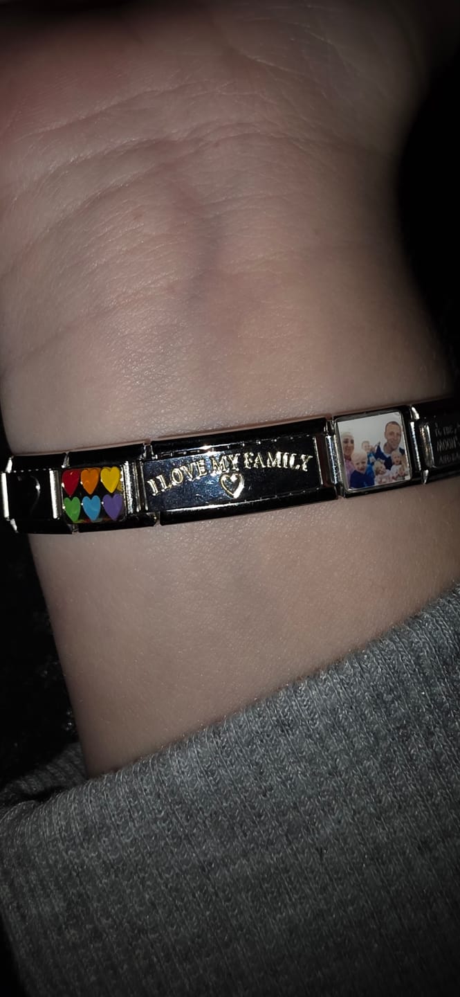 Customer photo review of I Love My Family