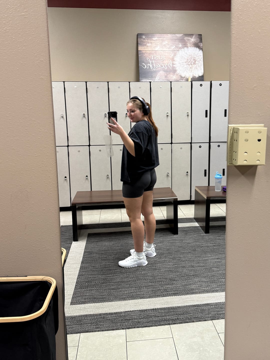 Customer photo review of W164 Core Luxe Shorts