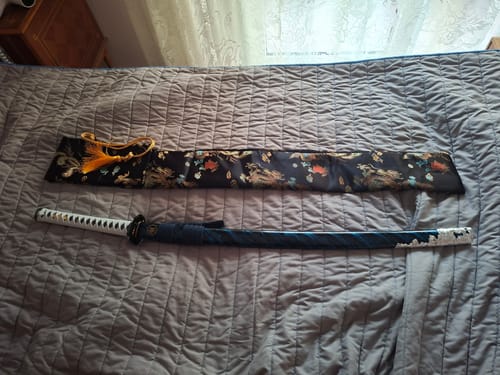 Customer photo review of Ghost of Tsushima Swords Kit - Katana & Tanto