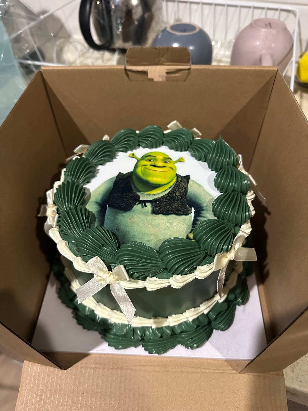 Customer photo review of edible image cake