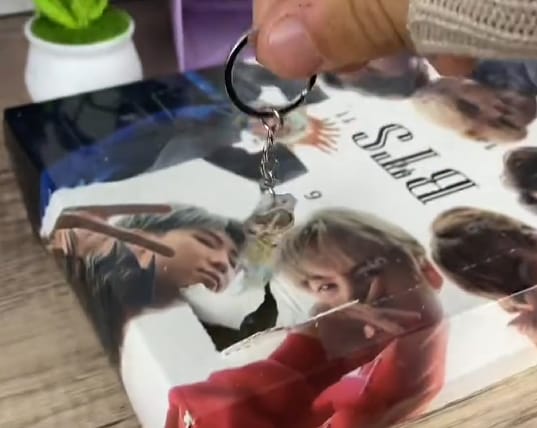 Customer photo review of Elyova™ BTS Advent Calendar