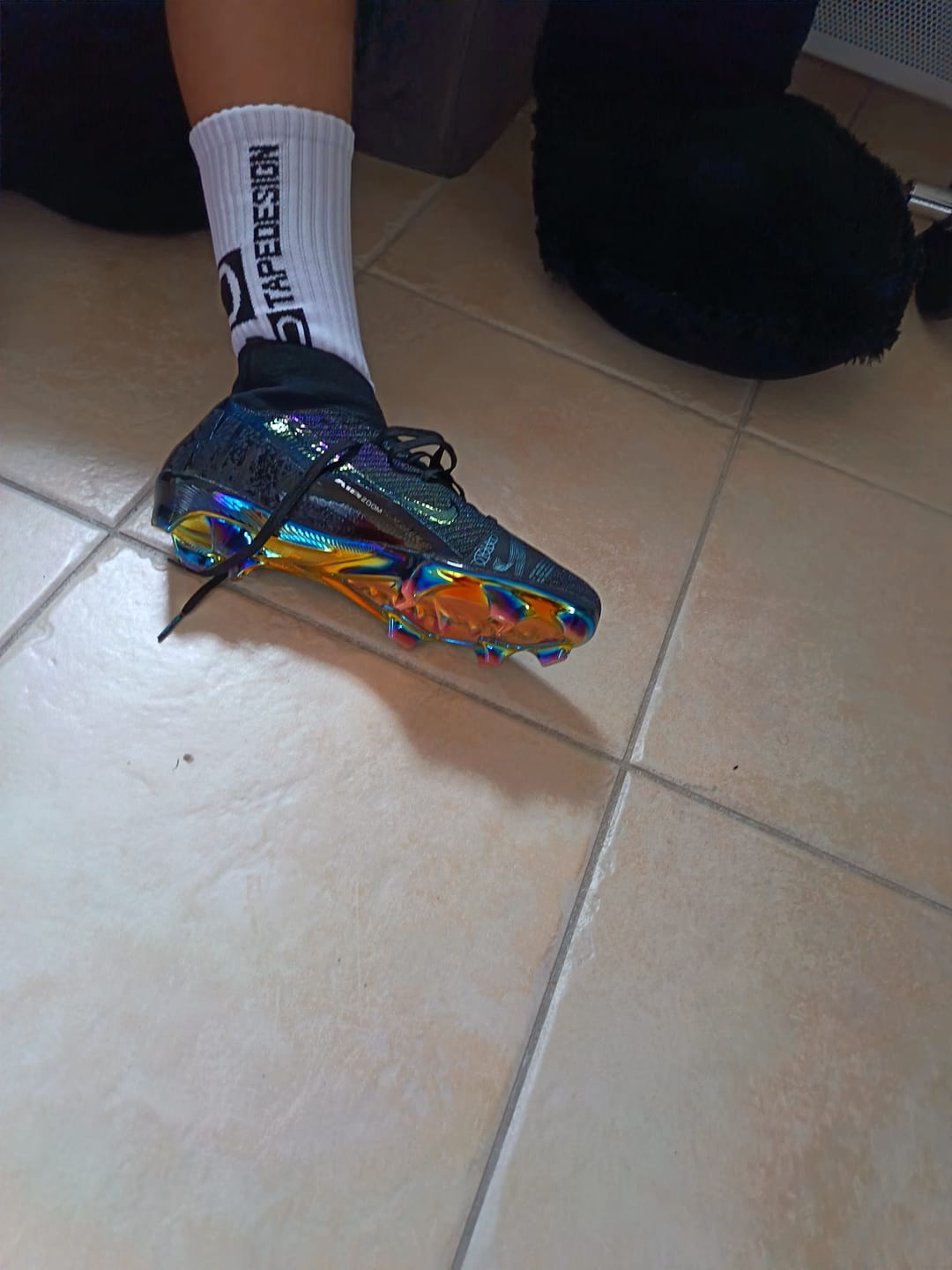 Customer photo review of Mercurial Superfly 10 Elite FG Cosmic Speed Noir