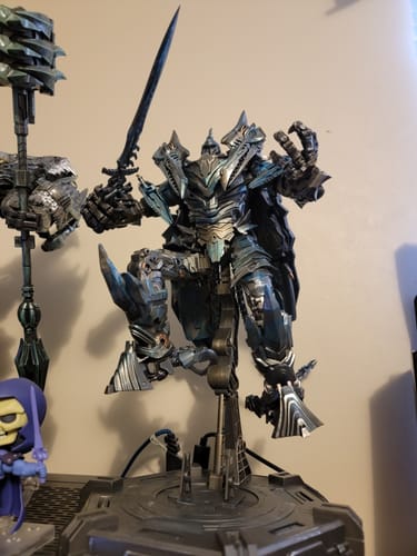 Customer photo review of 4th Party BAIWEI BW TW-1104 TW1104 (Oversized KO AOE Dinobot Strafe / Swoop 27cm / 10.7"