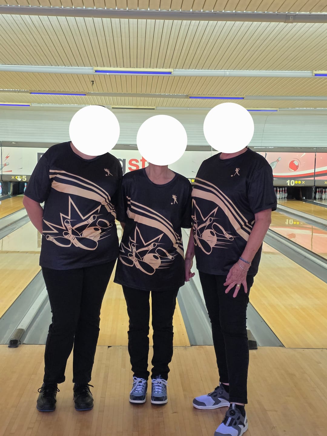 Customer photo review of Unisex Shirt - Custom Name Shirt - Bowling Lover Shirt