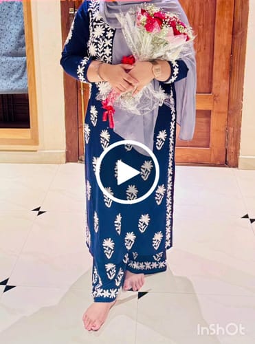 Customer video review of Mysa Navy Blue Rayon Kurta Pant set