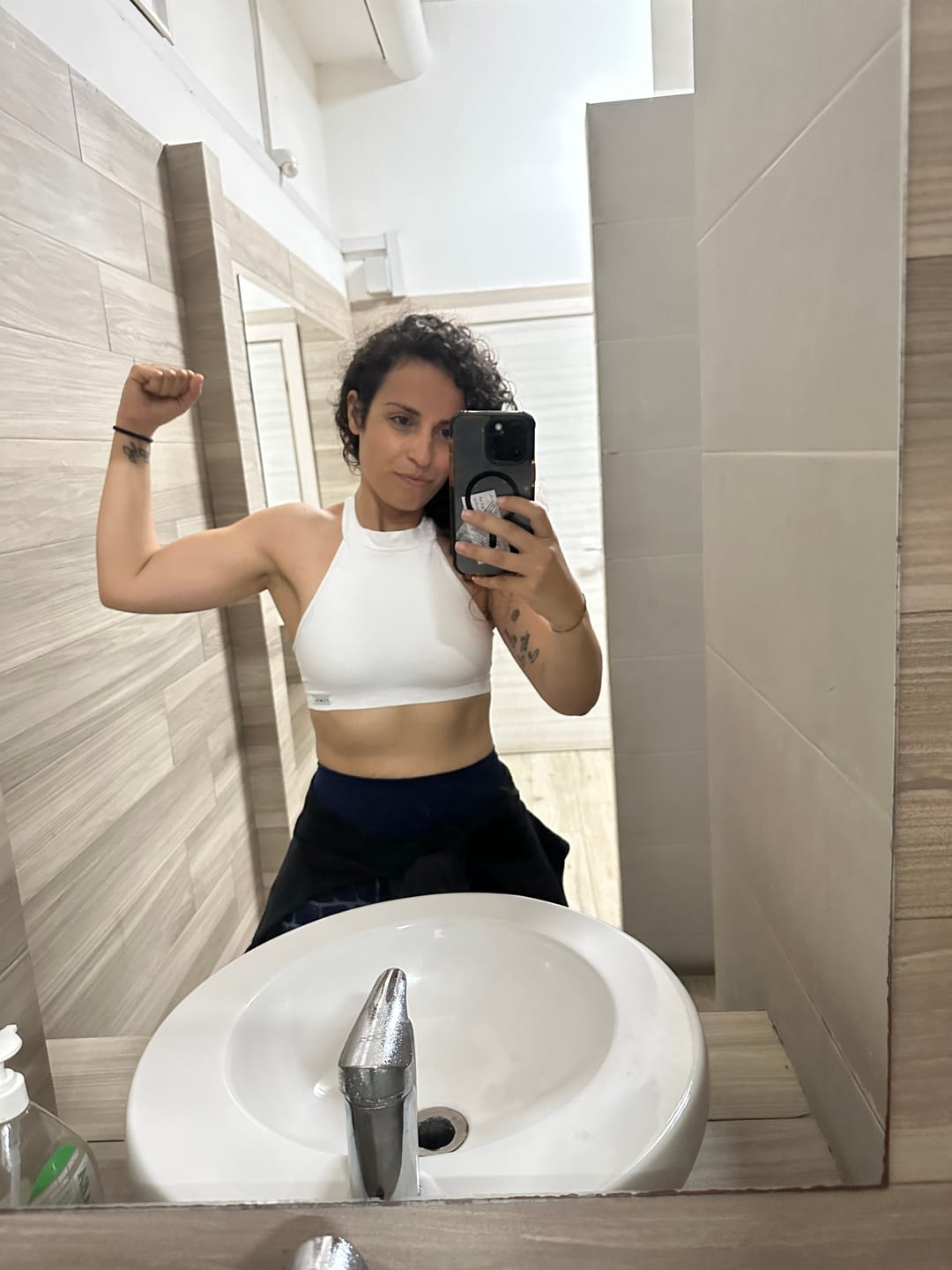 Customer photo review of Top Olimpia Bianco