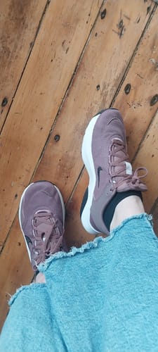 Customer photo review of Nike Legend Essential 3 Next Nature Smokey Mauve Platinum Violet (Women's)