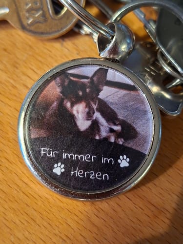 Customer photo review of Gedenk-Schlüsselanhänger mit Foto & Text
