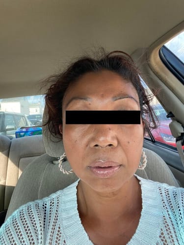 Customer photo review of Orvella™ Color Changing Foundation Stick