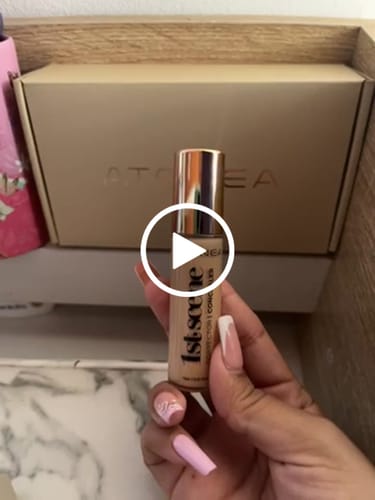 Customer video review of CORRECTOR  LÍQUIDO  1ST SCENE