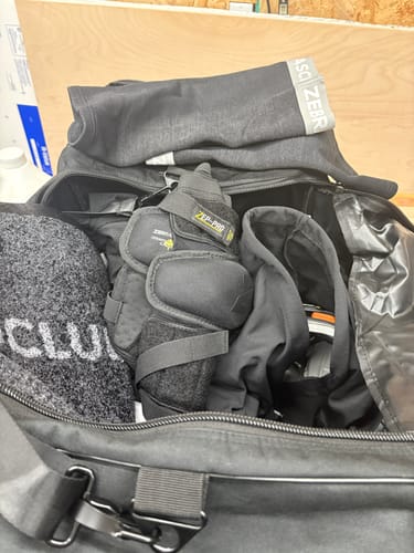 Customer photo review of COMPRESSION SHIN SLEEVE