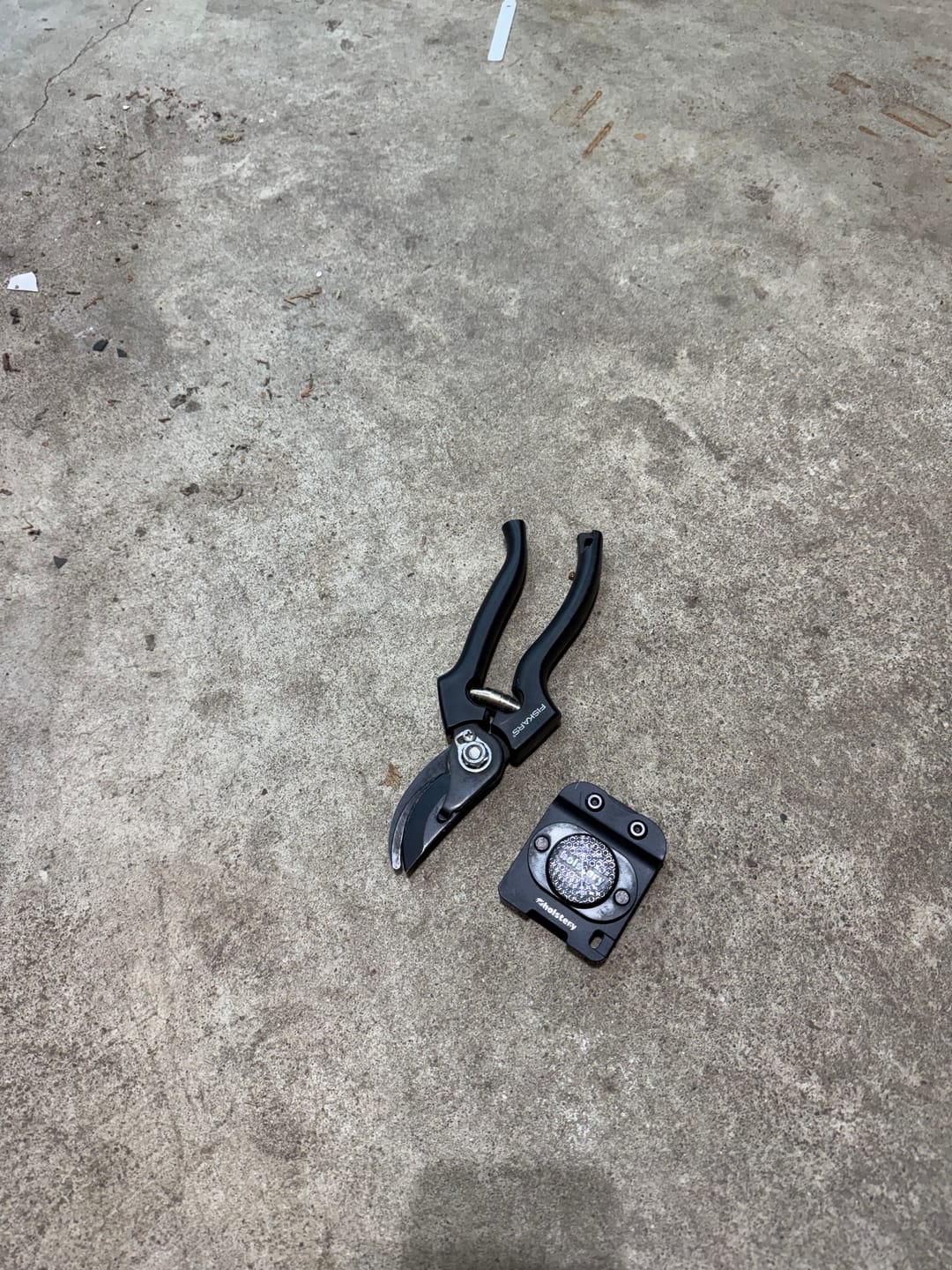 Customer photo review of MagMaster | Magnetic Tool and Hardware Holder