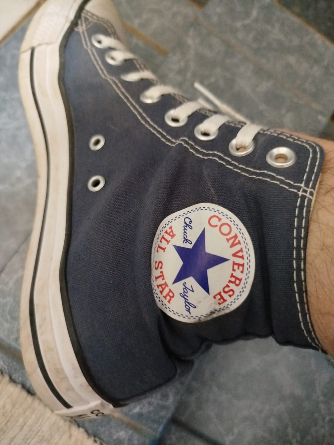 Customer photo review of Zapatillas Converse Chuck Taylor Hi Azul