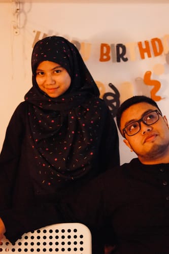 Customer photo review of Confetti Square (Black)