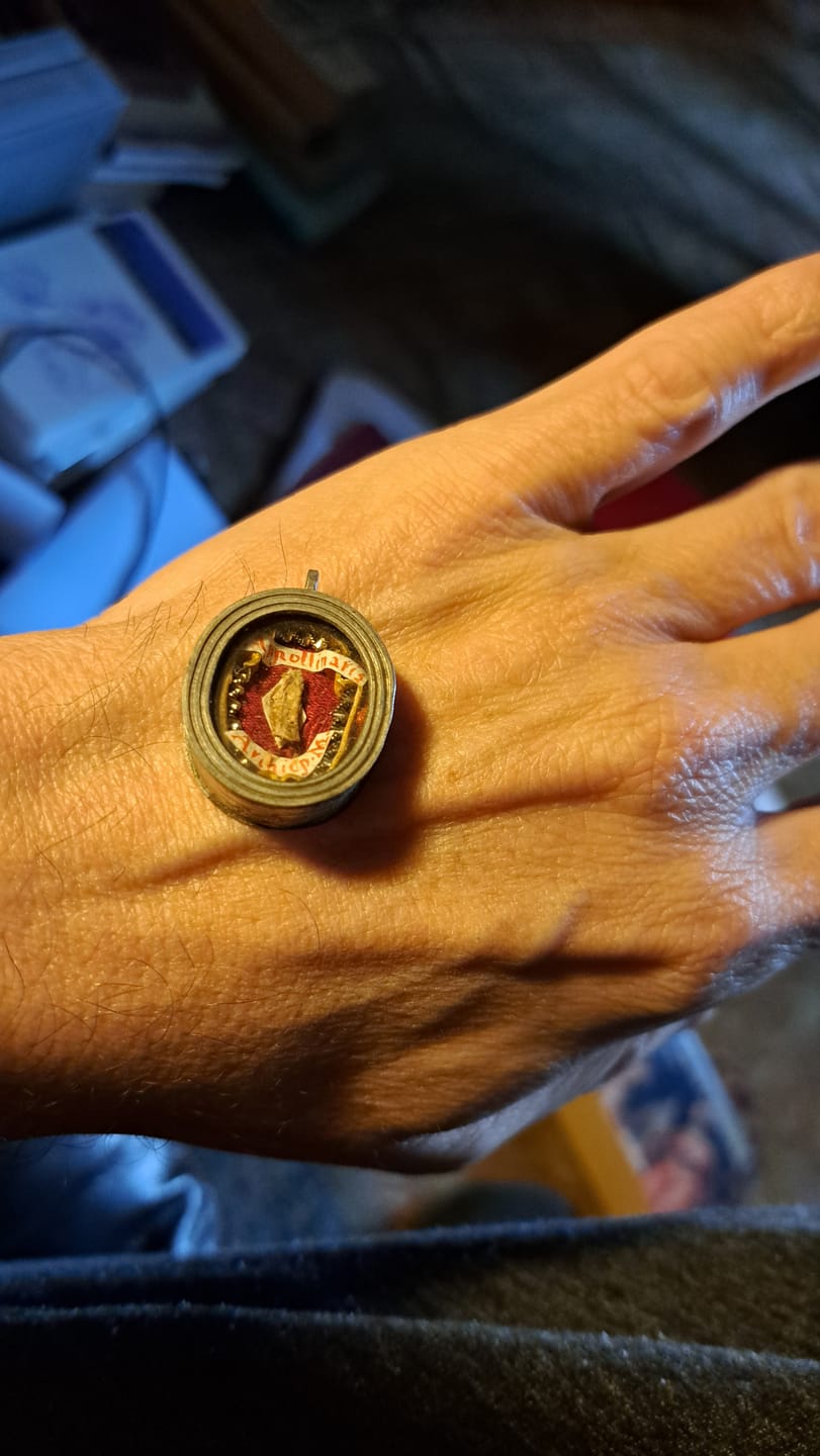 Customer photo review of RELIQUE DE SAINT APOLLINAIRE