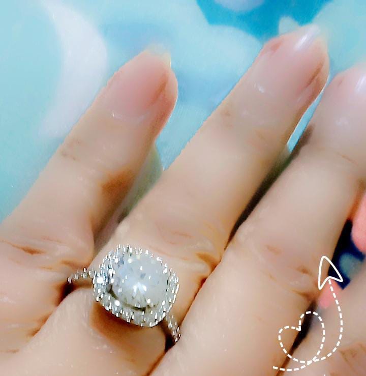 Customer photo review of D'AMOUR CLARITY RING