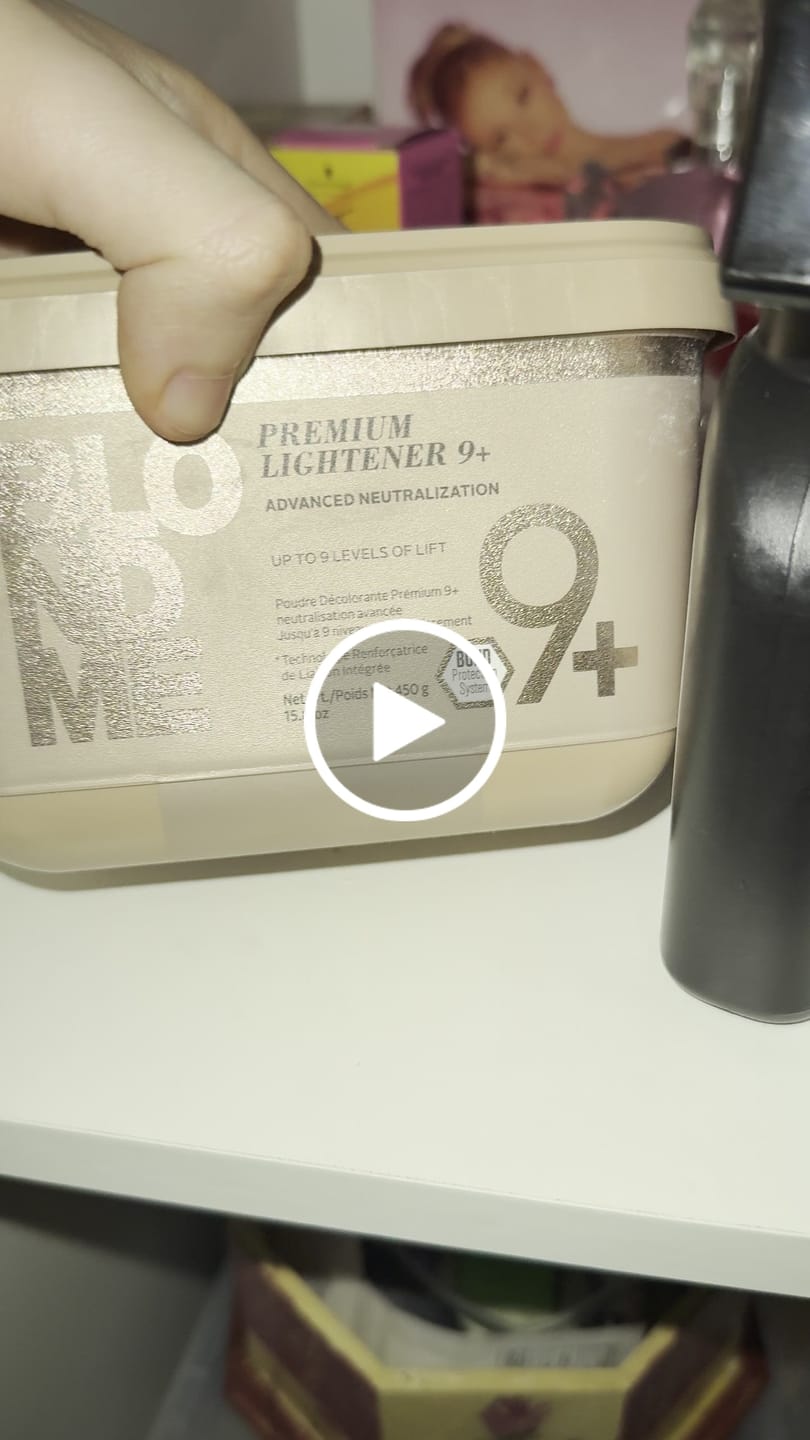 Customer video review of BLONDME PREMIUM DECOLORANTE +9 ANTI METAL - 450grs