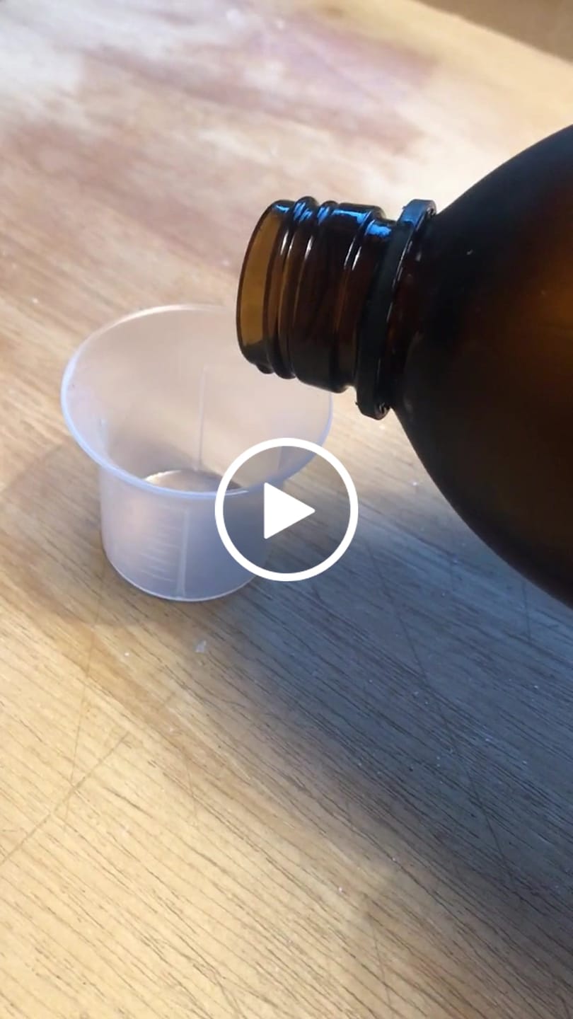 Customer video review of Neu: FLORA VIDA - Ferment mit lebenden Mikroorganismen, Kurkuma, Ingwer und Aloe Vera, BIO