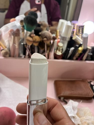 Customer photo review of Orvella™ Color Changing Foundation Stick