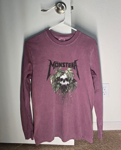 Customer photo review of Monstera Monster LS T-Shirt