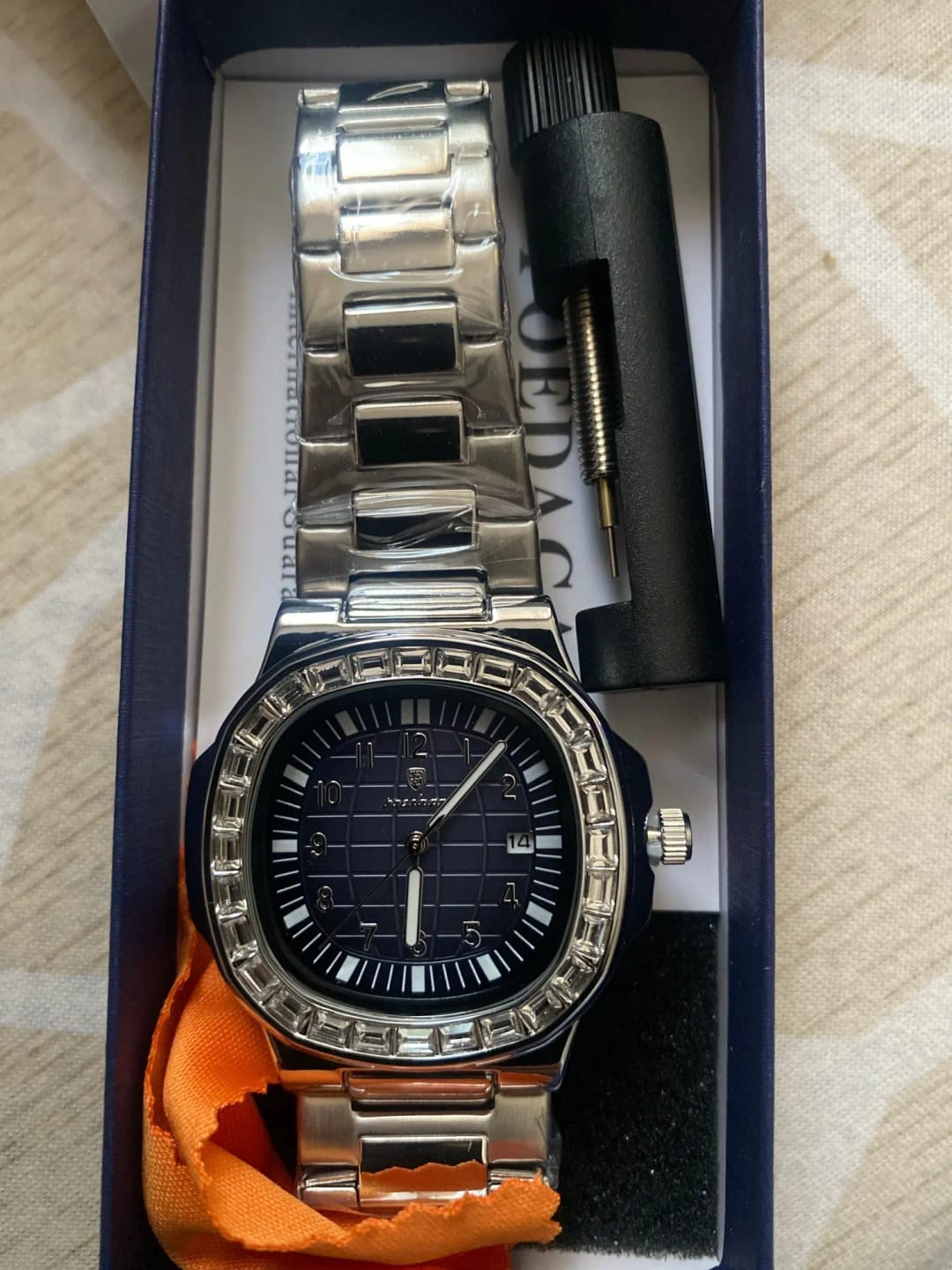 Customer photo review of Lustrous 613