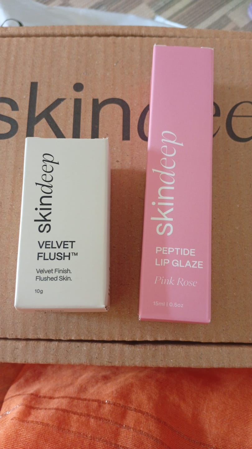 Customer photo review of Lip Glaze+Velvet Flush Duo