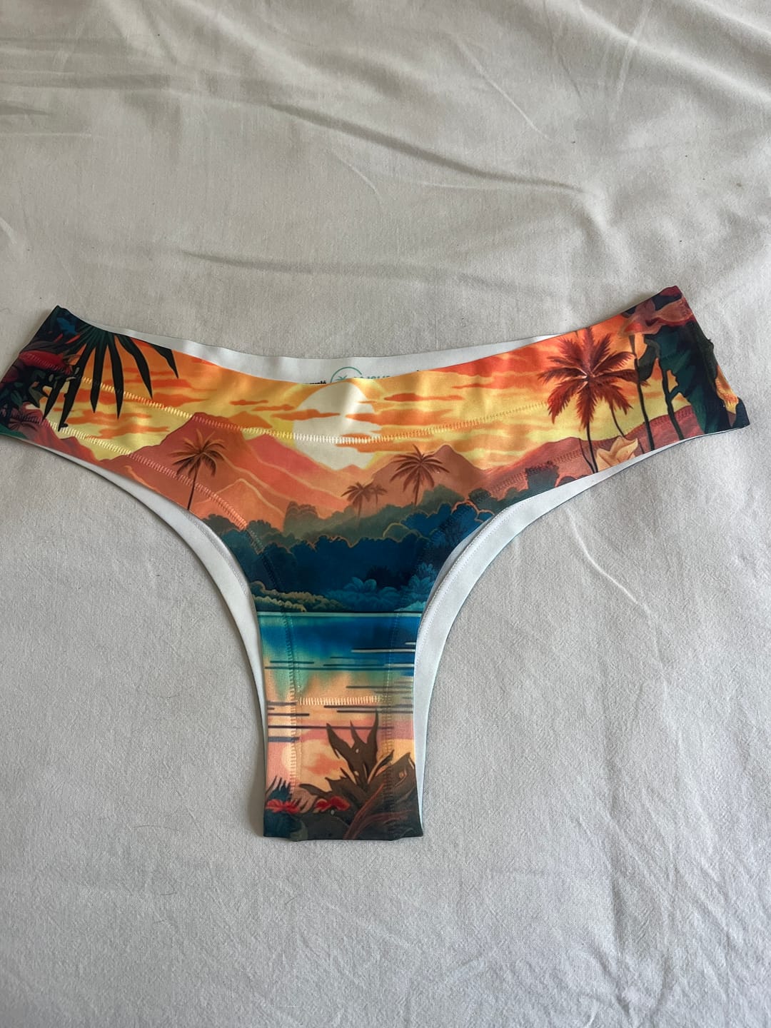 Customer photo review of Tanga Kara