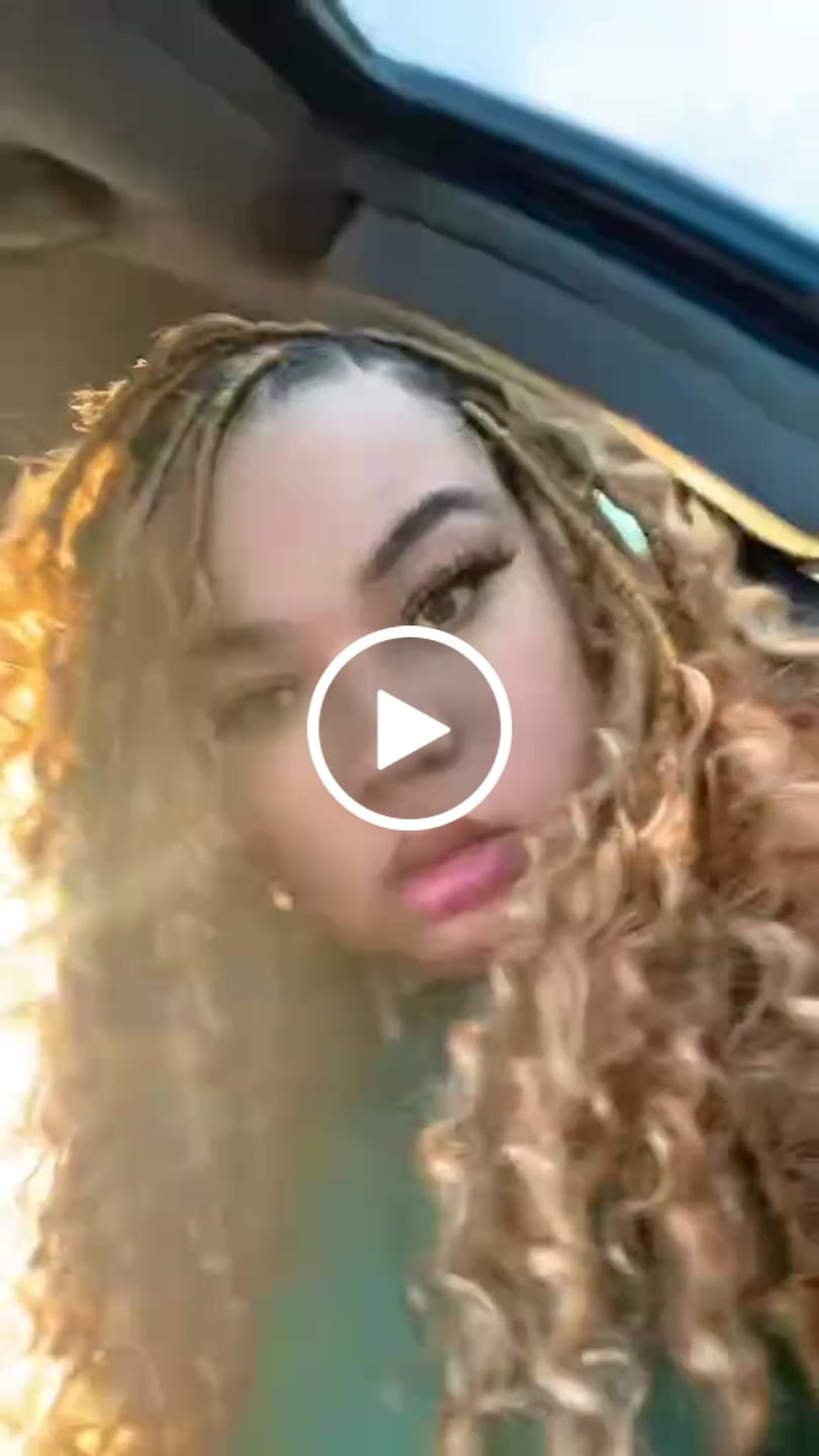 Customer video review of Double Drawn Burmese #27/#30/#613 Mix Color Blend Deep Wave Human Hair Bulk