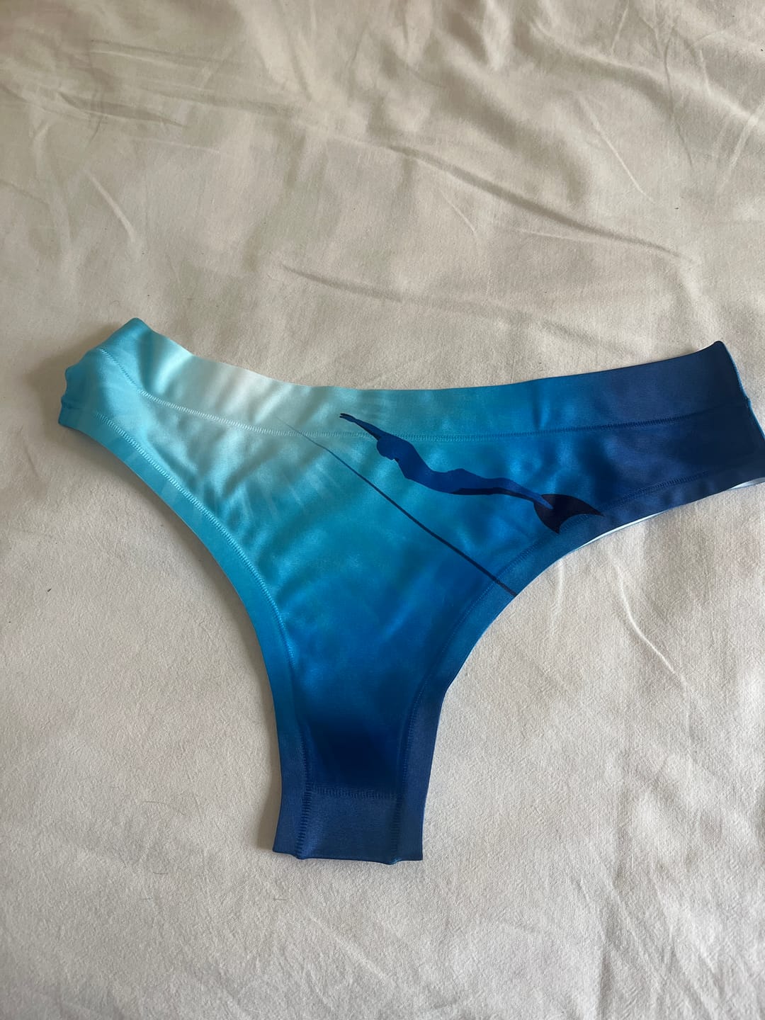 Customer photo review of Tanga Abysse