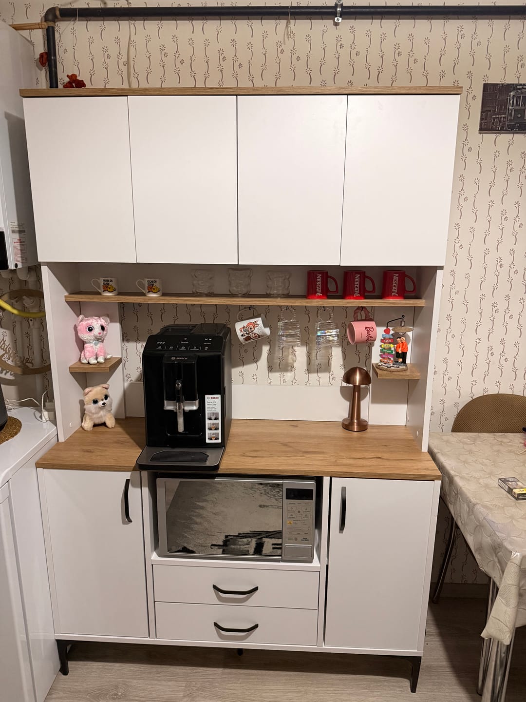 Customer photo review of Rani JE168 Çok Amaçlı Dolap 6 Kapaklı 2 Çekmeceli Kiler Mutfak Dolabı Beyaz - Sepet Ceviz
