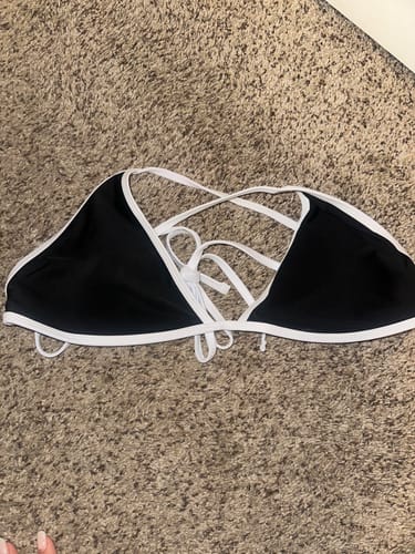 Customer photo review of LILY Black & White Minimal Triangle Top