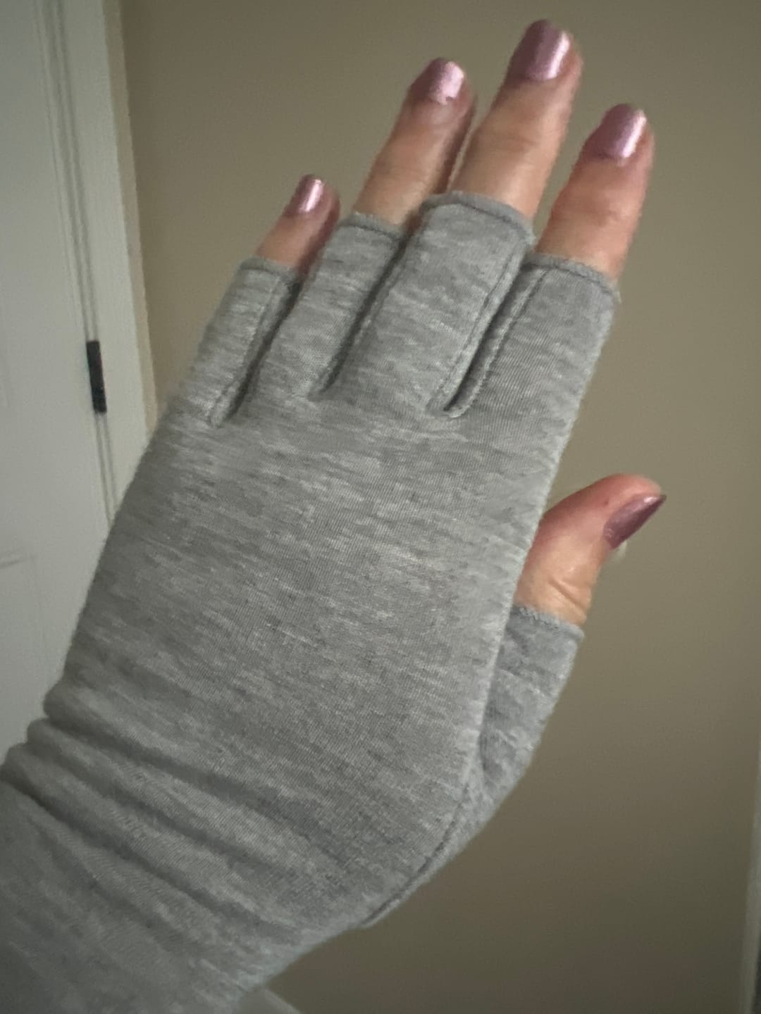 Customer photo review of Premium Bamboo Compression Gloves